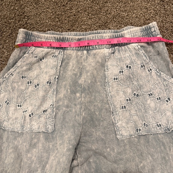 Women’s Wide Leg Ruffle Pants in Washed Gray - Picture 6 of 9